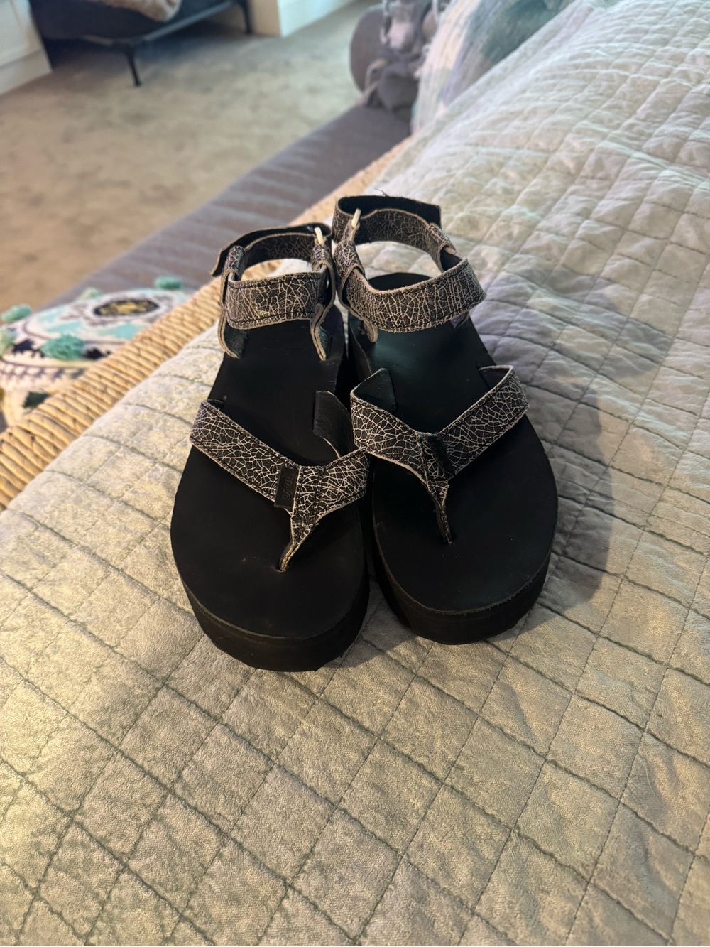 Teva Black Sandals with Cracked-Pattern Straps